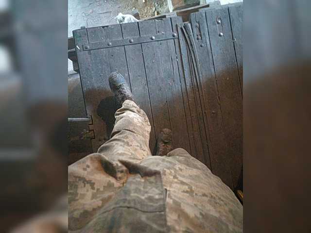 Live sex webcam photo for Pogrib21 #276309593