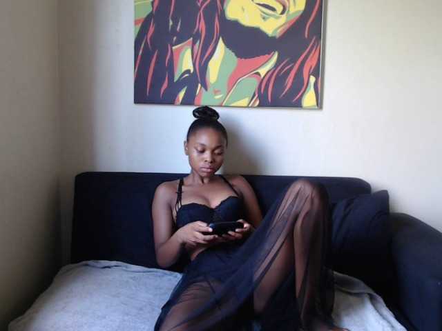 Live sex webcam photo for PoisonIvy3578 #272616754