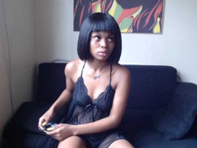 Live sex webcam photo for PoisonIvy3578 #273063659