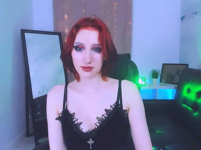 Live sex webcam photo for Poisonbaby #275594115