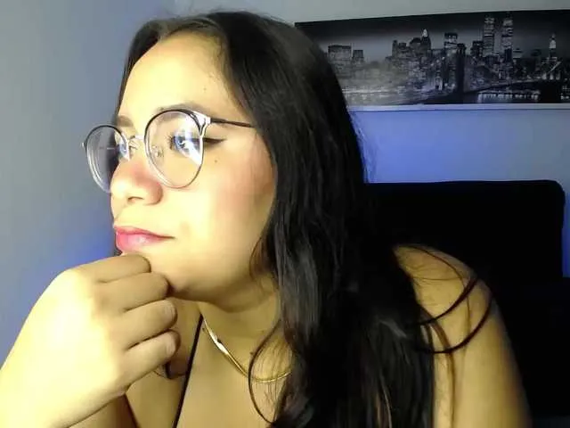 Live sex webcam photo for PoletteBF #276822124