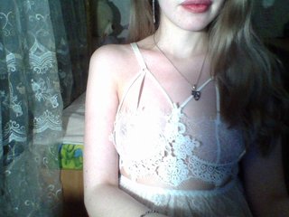 Live sex webcam photo for PolinaCherry #220342366