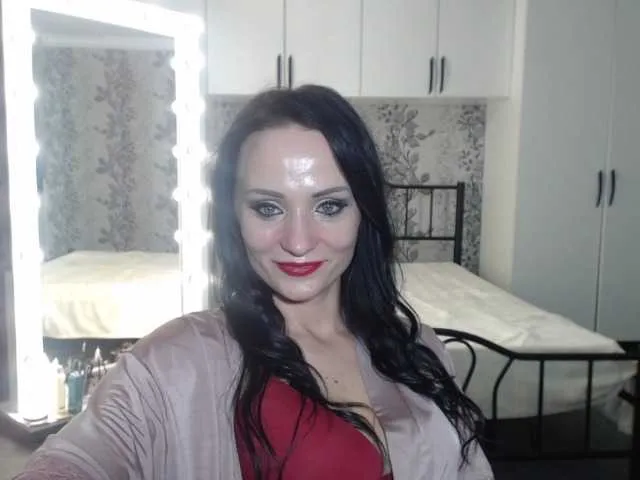 Live sex webcam photo for Pomelashow #272290883