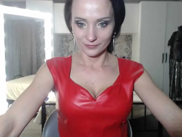Live sex webcam photo for Pomelashow #272473914