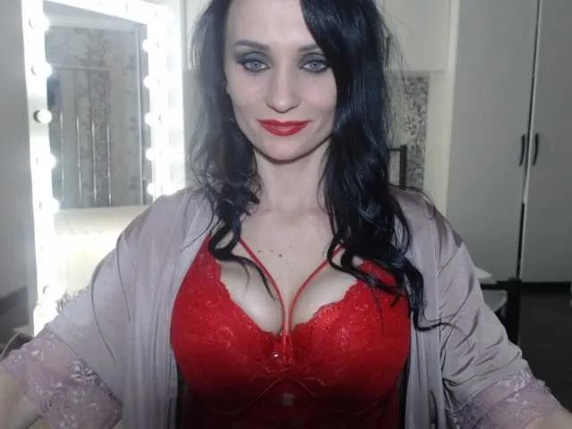 Live sex webcam photo for Pomelashow #272970784