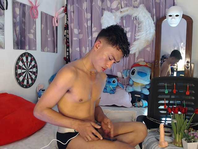 Live sex webcam photo for Pompombarbs143xx #291894647