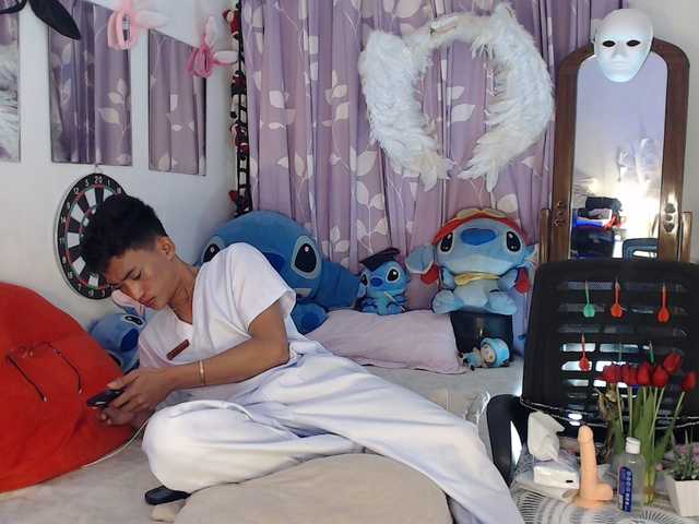 Live sex webcam photo for Pompombarbs143xx #291967963