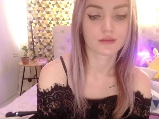 Live sex webcam photo for PookieVivian #272561819