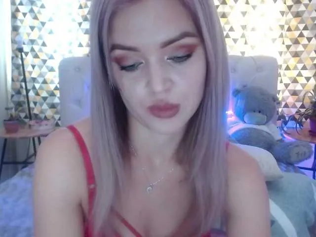 Live sex webcam photo for PookieVivian #274339647