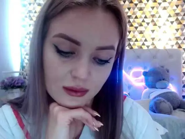 Live sex webcam photo for PookieVivian #276105567