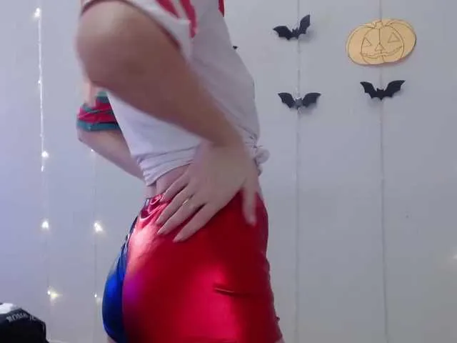 Live sex webcam photo for PookieVivian #276658939