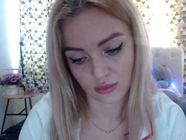 Live sex webcam photo for PookieVivian #276839509