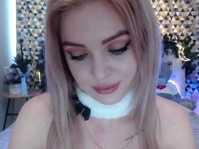 Live sex webcam photo for PookieVivian #276945990