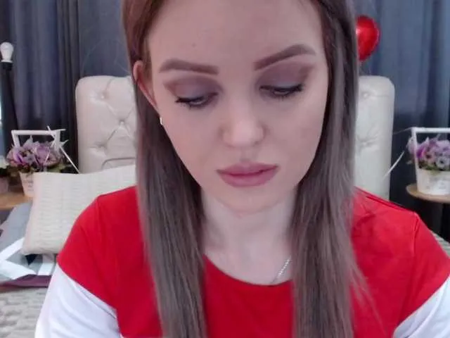Live sex webcam photo for PookieVivian #277405596