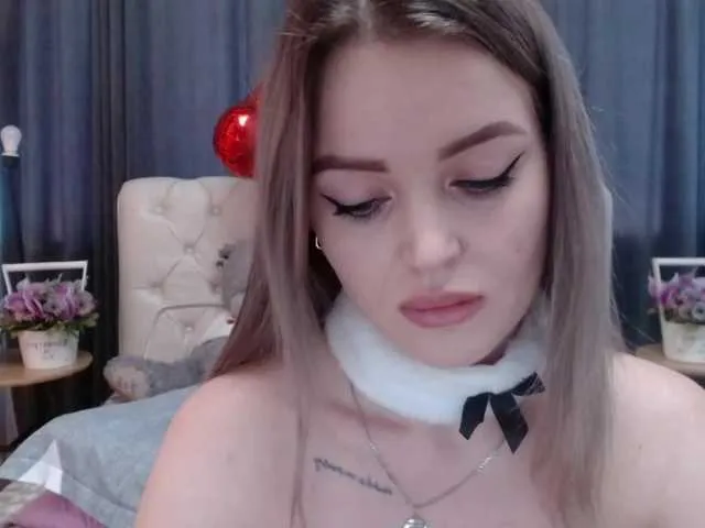 Live sex webcam photo for PookieVivian #277434418
