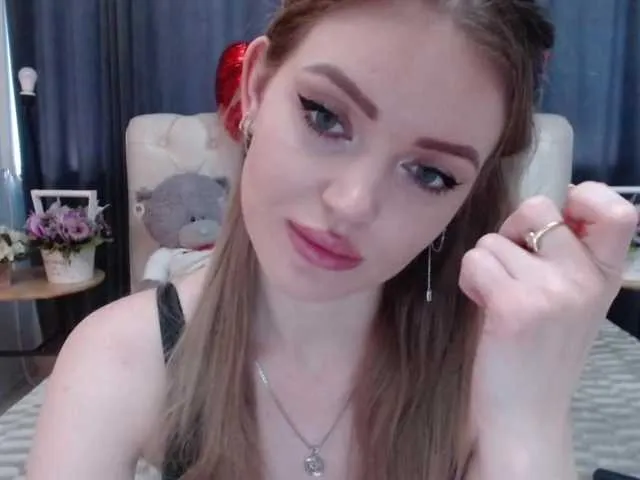 Live sex webcam photo for PookieVivian #277553740