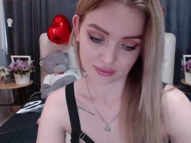 Live sex webcam photo for PookieVivian #277560275