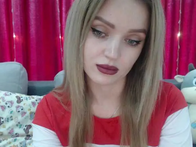 Live sex webcam photo for PookieVivian #277709139