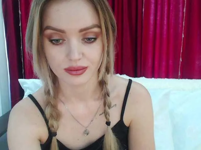 Live sex webcam photo for PookieVivian #278222889
