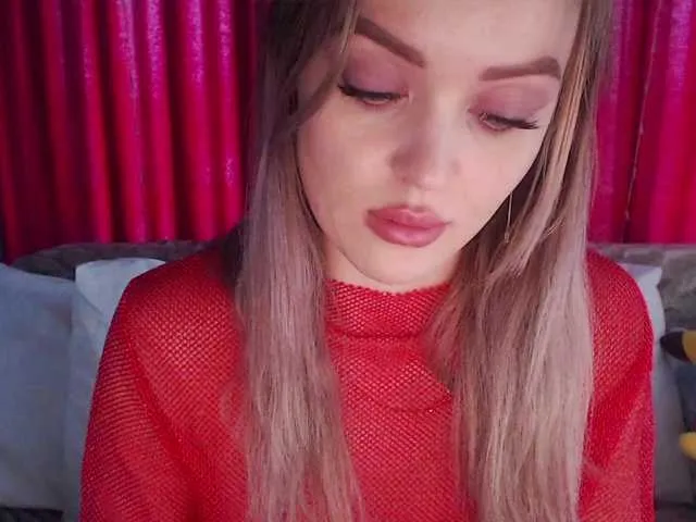 Live sex webcam photo for PookieVivian #289656121