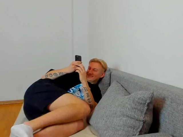 Live sex webcam photo for Pop-rider #276426855