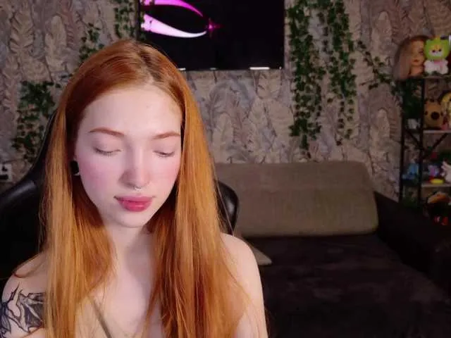 Live sex webcam photo for PopsWayne #278279322