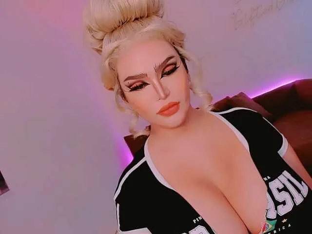 Live sex webcam photo for PornStarDIVA #277177561