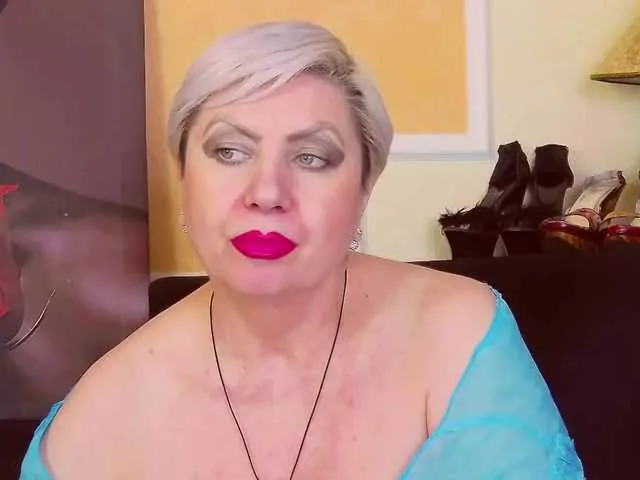 Live sex webcam photo for PoshLadyx #272106996