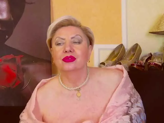 Live sex webcam photo for PoshLadyx #273320732