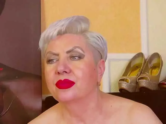 Live sex webcam photo for PoshLadyx #274109835