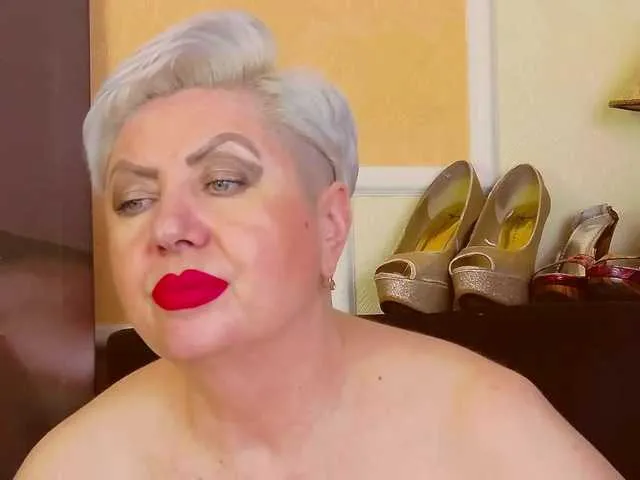 Live sex webcam photo for PoshLadyx #274112659