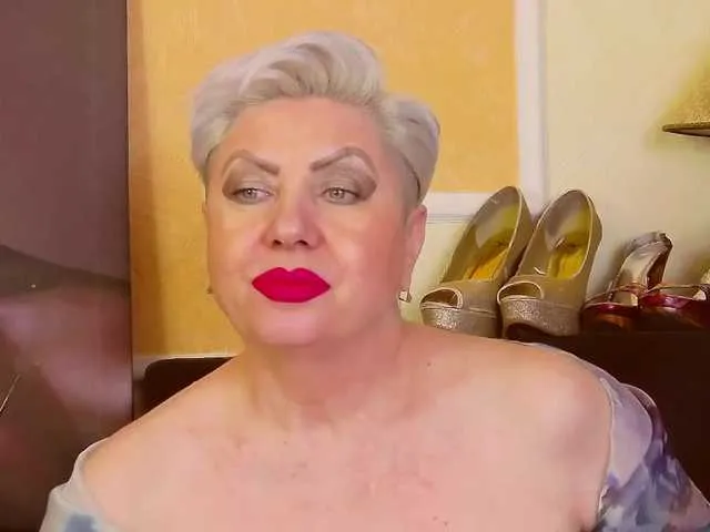 Live sex webcam photo for PoshLadyx #274120420