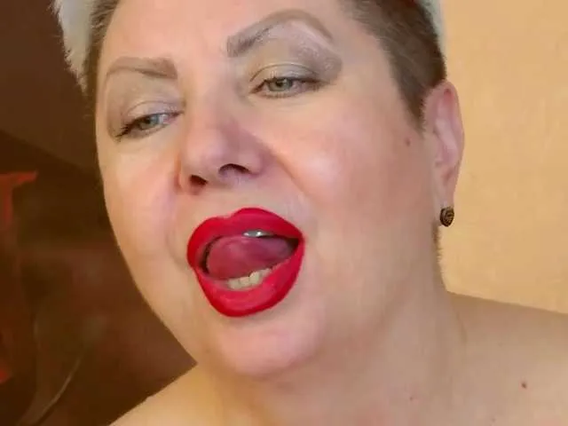 Live sex webcam photo for PoshLadyx #284546679