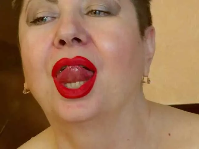 Live sex webcam photo for PoshLadyx #290239337