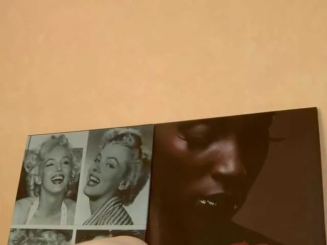 Live sex webcam photo for PoshLadyx #290314421