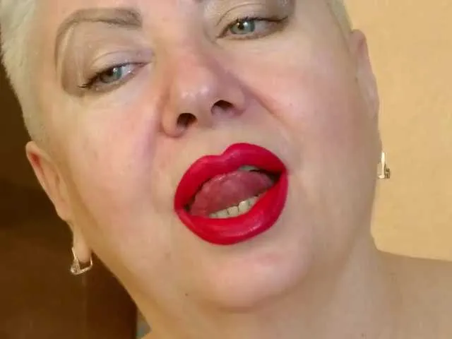 Live sex webcam photo for PoshLadyx #290667777