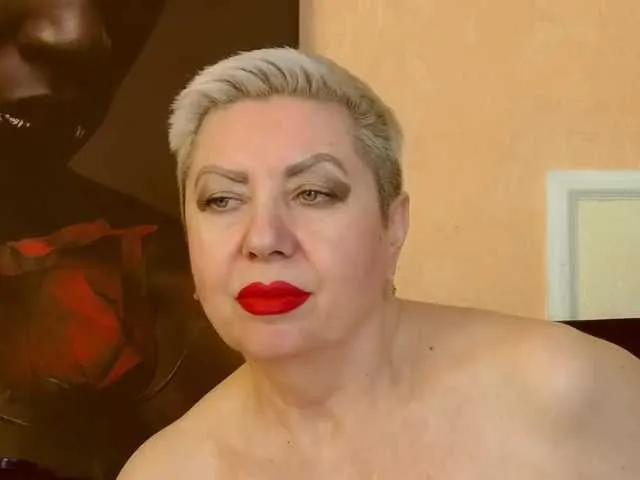 Live sex webcam photo for PoshLadyx #290778258