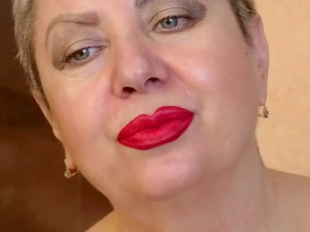 Live sex webcam photo for PoshLadyx #291599321