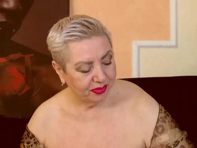 Live sex webcam photo for PoshLadyx #291856679