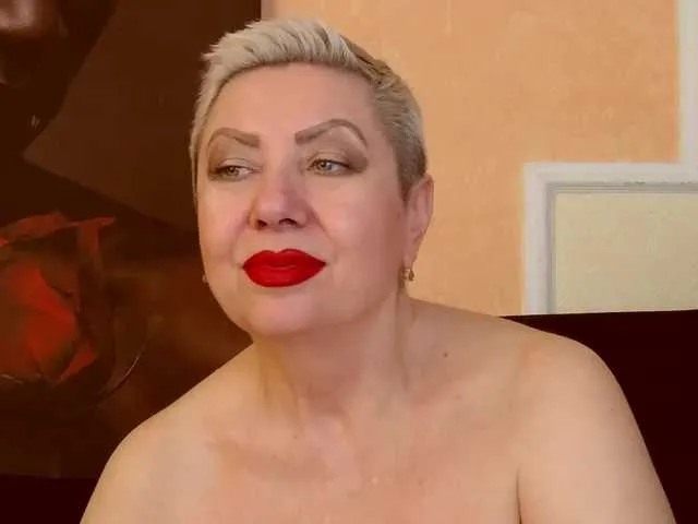 Live sex webcam photo for PoshLadyx #292139807