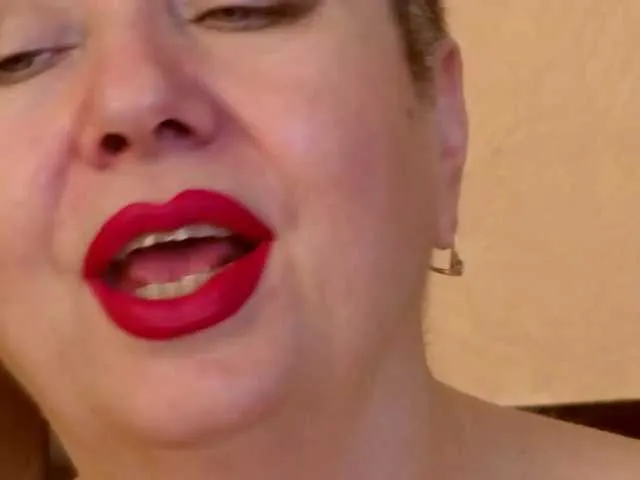 Live sex webcam photo for PoshLadyx #292180266