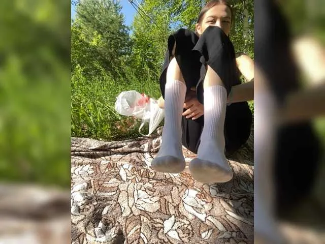 Live sex webcam photo for Possumiss #275440247