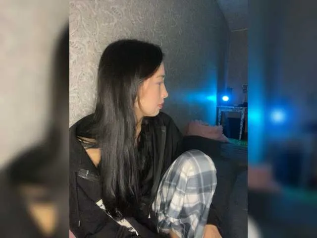 Live sex webcam photo for Possumiss #276492000