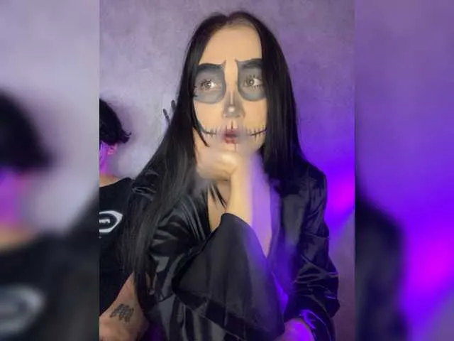 Live sex webcam photo for Possumiss #276601431