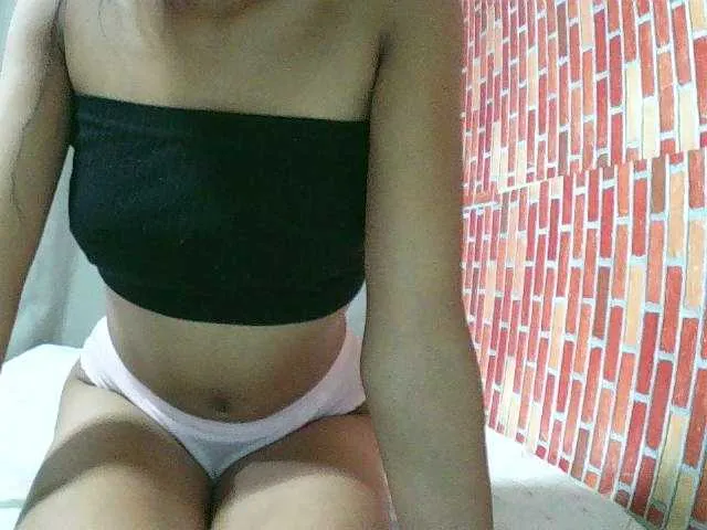Live sex webcam photo for Poussie #293058948