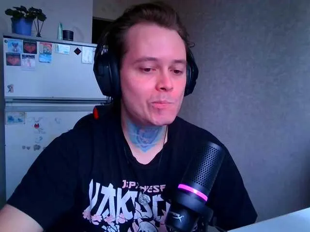 Live sex webcam photo for Pr0xy #290702281