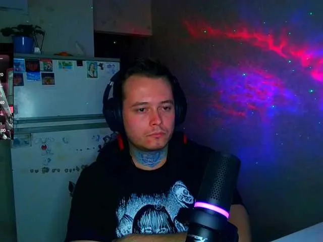 Live sex webcam photo for Pr0xy #290768597