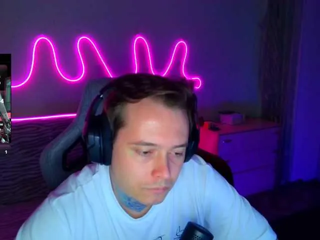 Live sex webcam photo for Pr0xy #291301439