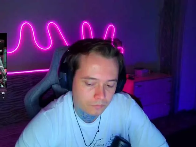 Live sex webcam photo for Pr0xy #291303027