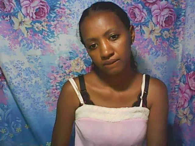 Live sex webcam photo for Pragiha #272554528